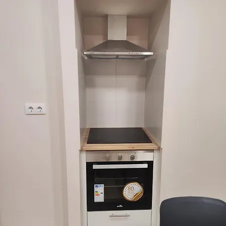 ホステル Somos *